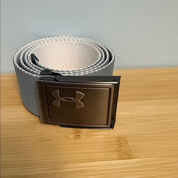 Under Armour UA Men's Gray and White Adjustable Golf Belt One size fits most - Picture 1 of 10